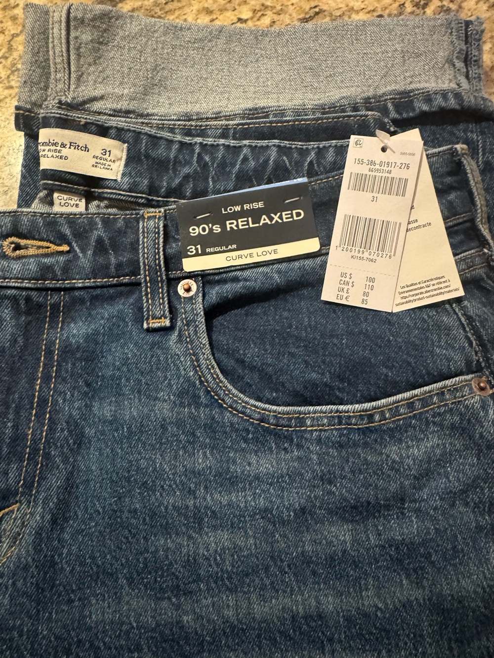 Abercrombie & Fitch 90's Relaxed Low Rise Jeans - Dark Blue - Picture 2 of 4